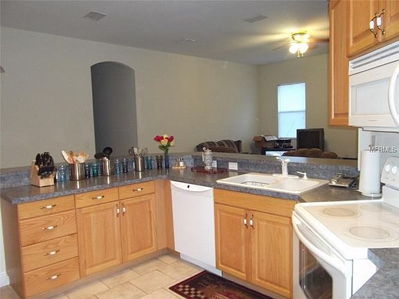 5th image of 6104 Lawnwood Pl