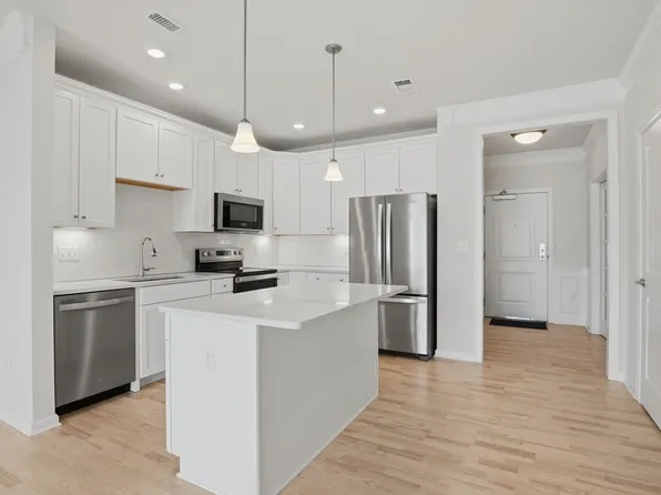 4403 Peters Farm Way #4403, Westborough, MA 01581