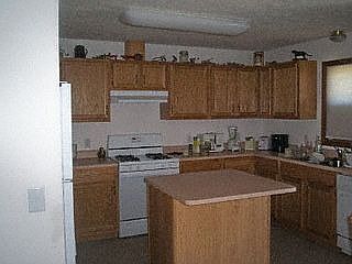 3rd image of 28298 Powers St