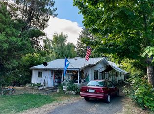 572 NW Hot Springs Alameda Rd, Stevenson, WA 98648