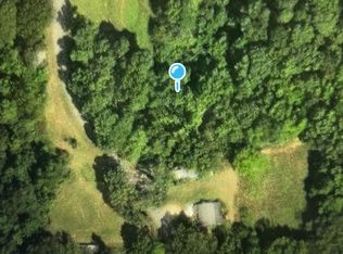 1010 Hughes Rd, Decaturville, TN 38329