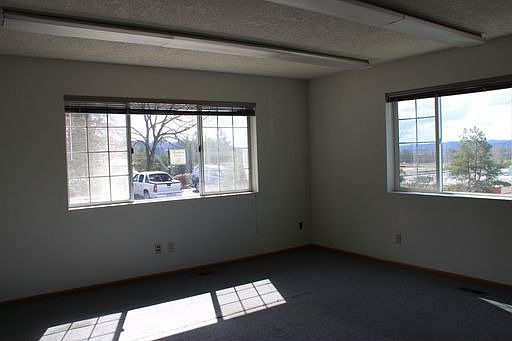 4th image of 2451 NE Kresky Ave Unit E