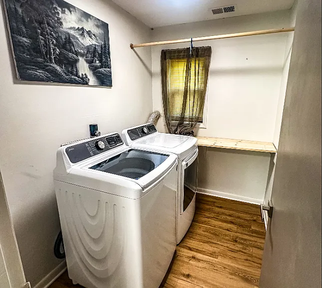 713 Tenikat St — Photo 25