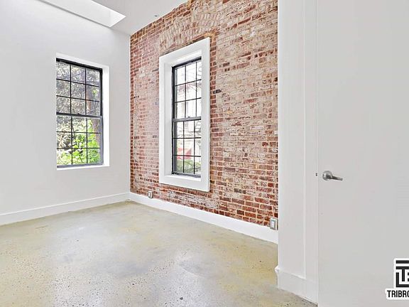 2nd image of 753 Lexington Ave #1G