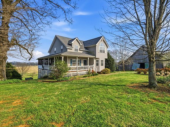 3rd image of 194 Carson Rd