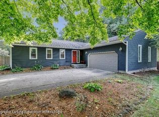 1270 Boichot Rd, Lansing, MI 48906