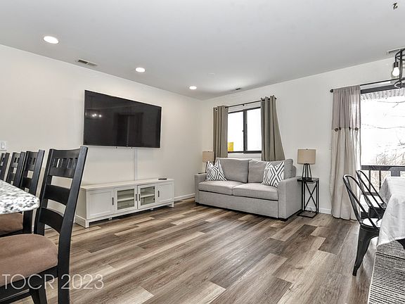 5th image of 4 Winter Park Dr Unit 3