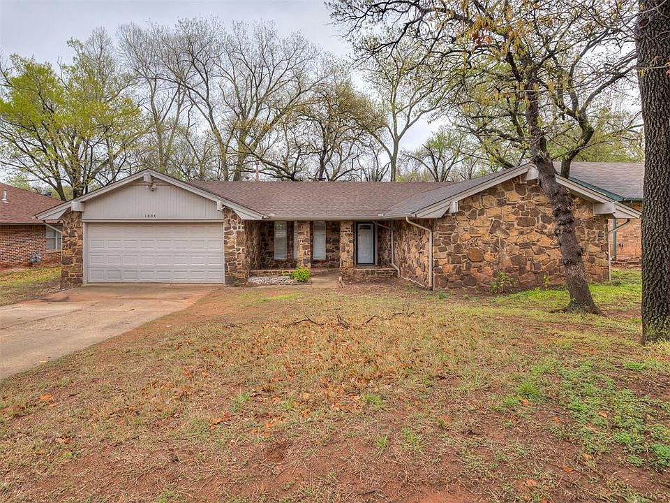 1st image of 1804 Pine Oak Dr