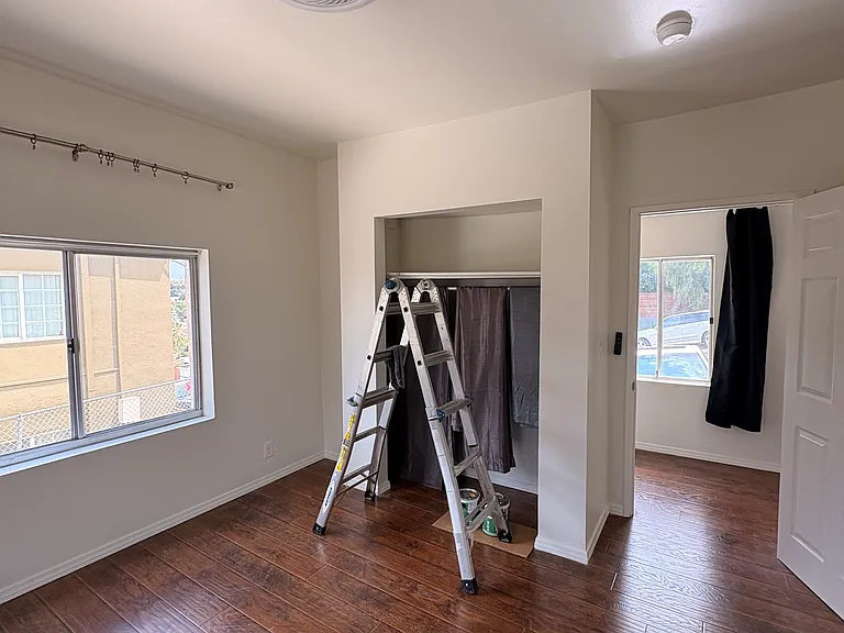 2261 Ewing St #1 — Photo 17