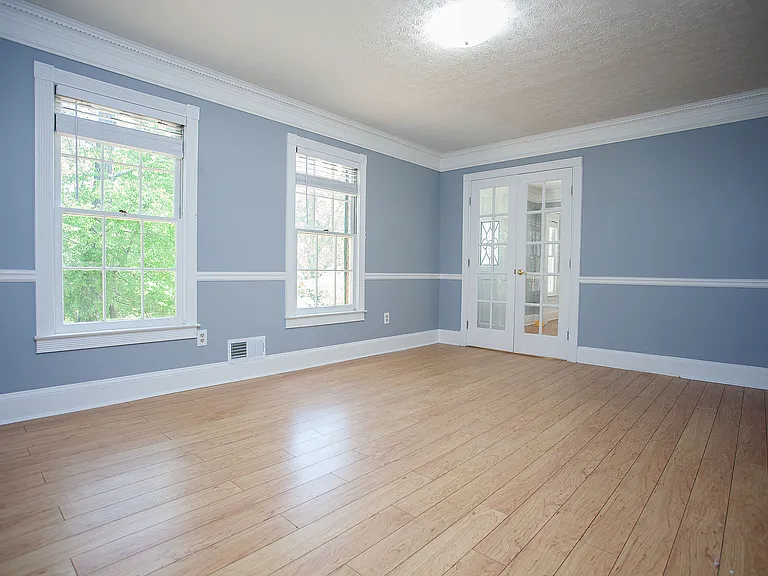 Large Living Room