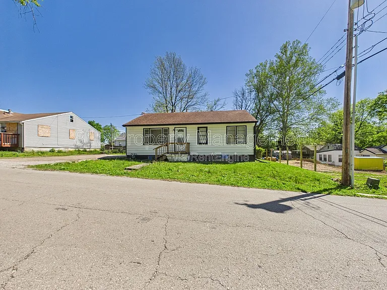 10323 E 20th St S — Photo 27