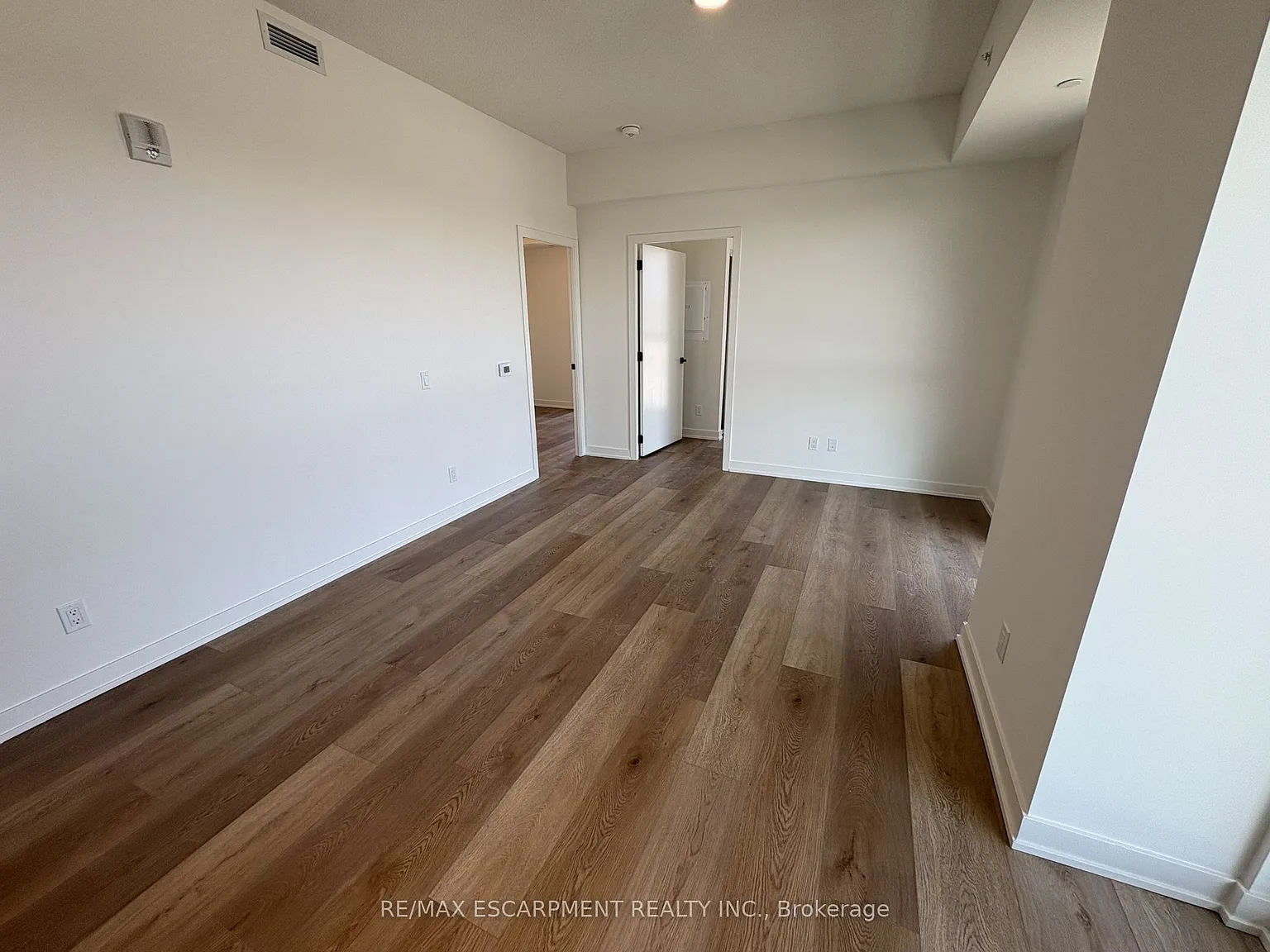 2 bed, $1,850 — Photo 3