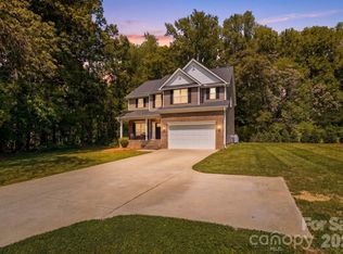 2910 Plum Thicket Ct, Monroe, NC 28112