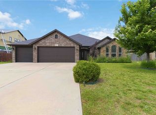 1900 SW Birch St, Bentonville, AR 72713