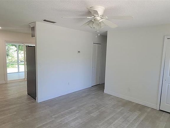 2nd image of 1965 MANOR WAY