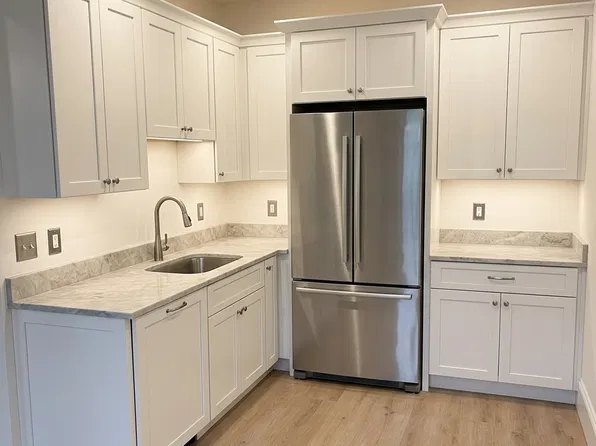 40 Lexington St APT 2, Boston, MA 02128