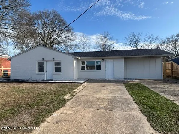 2464 Old Mobile Ave, Pascagoula, MS 39567