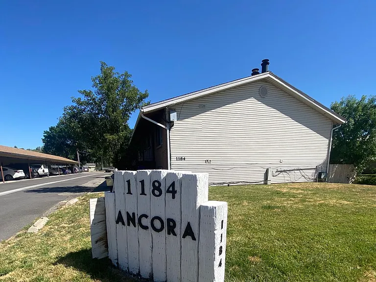 Ancora — Photo 67