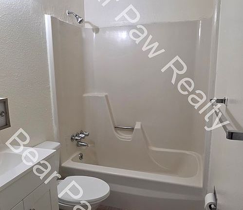 4th image of 2525 Pattison Ave #A