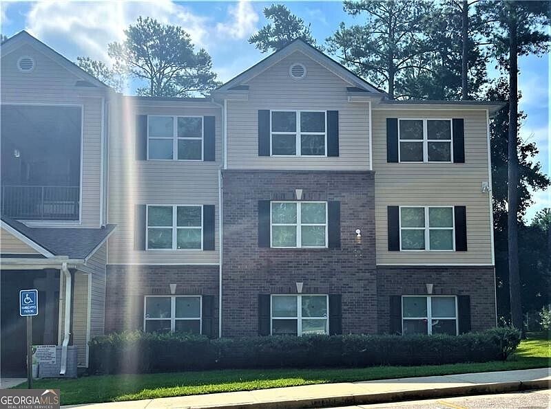 1st image of 6102 Fairington Village Dr