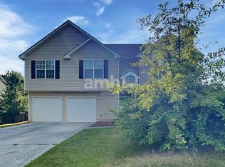 445 Harvick Cir, Stockbridge, GA