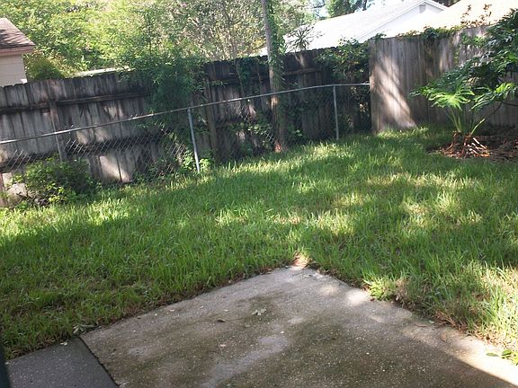 4th image of 16014 Saddle Creek Dr