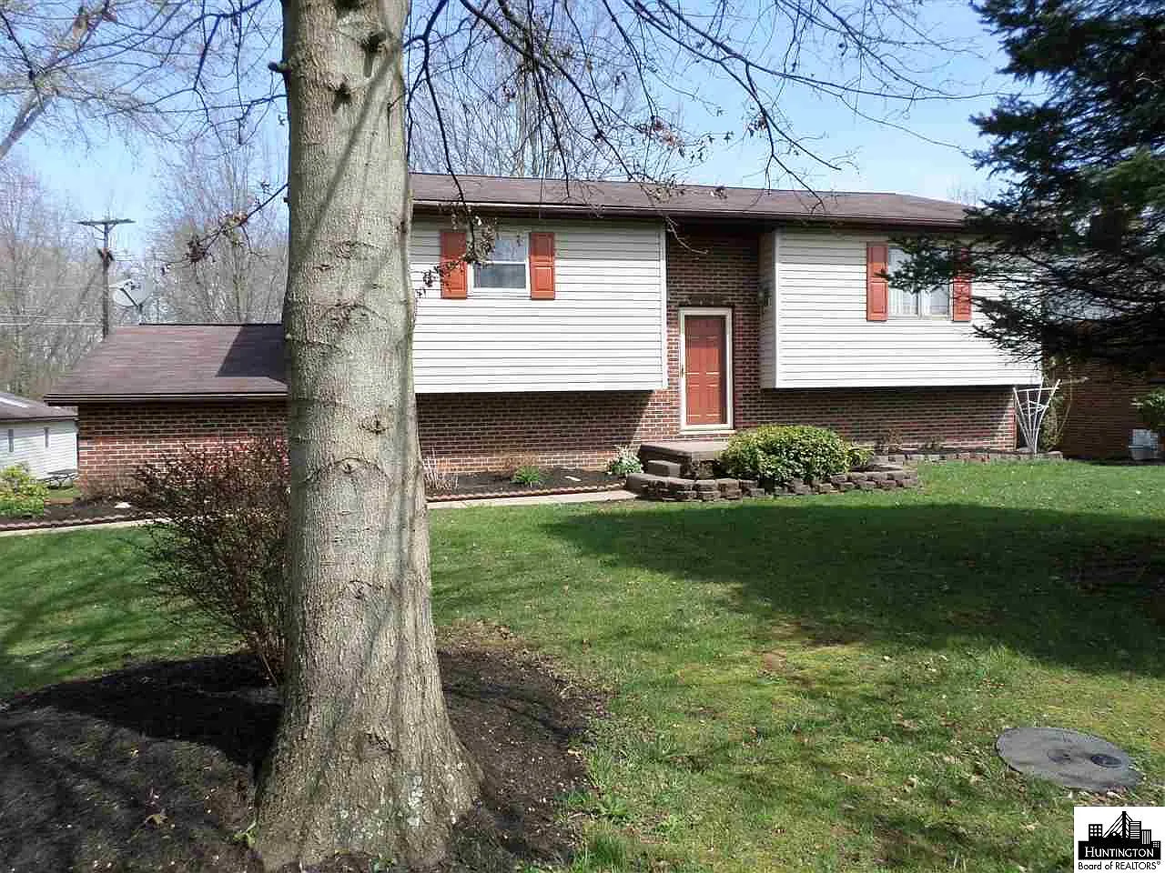 1557 County Road 411 photo 1