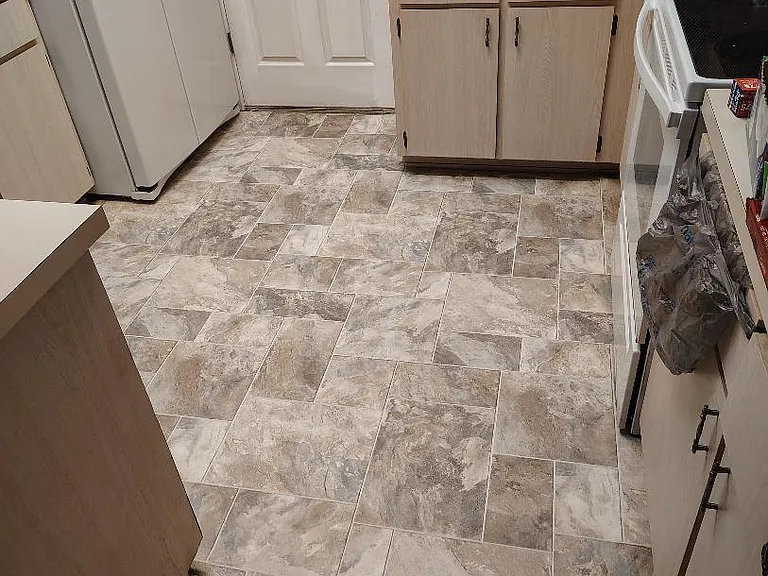 2208 Chappell Ct — Photo 2
