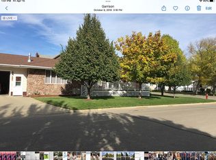 333 1st Ave SE, Garrison, ND 58540