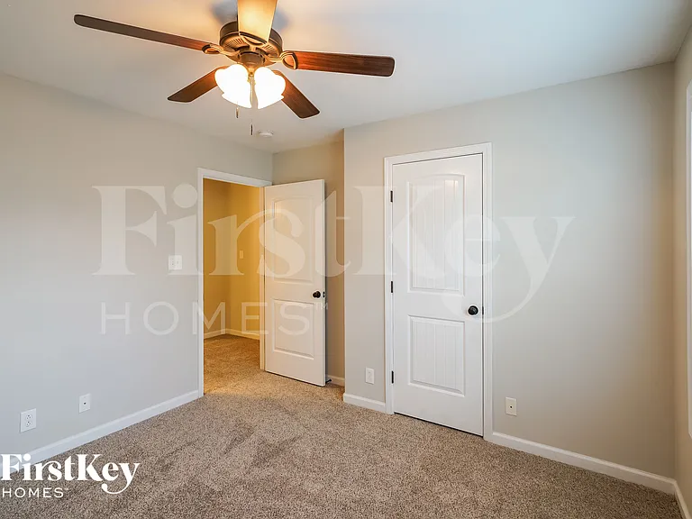 1305 Marcy Ct — Photo 10