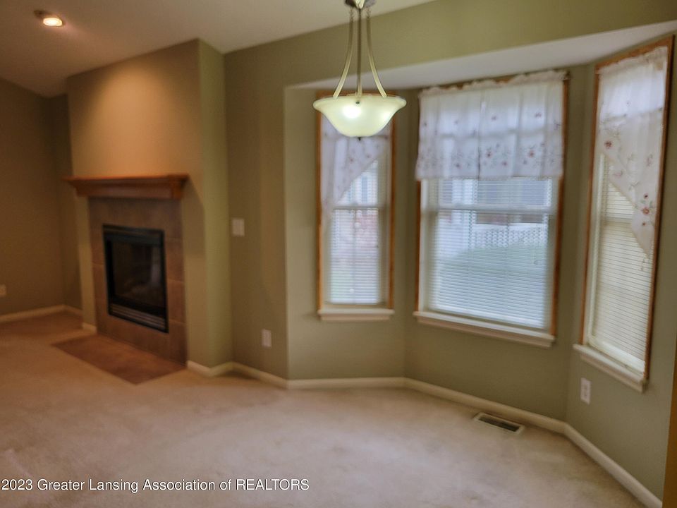 5051 W Willoughby Rd 23, Holt, MI 48842 Zillow