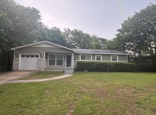 511 N 4th St, Benton, AR 72015