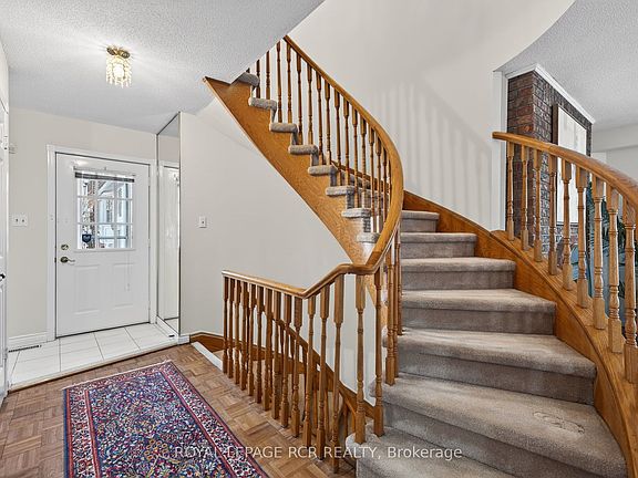 3rd image of 68 Confederation Way #44