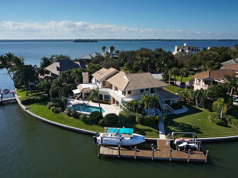 1st image of 137 Anchor Dr
