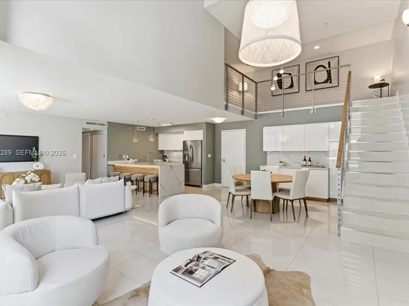 1111 SW 1st Ave #721-N, Miami, FL 33130