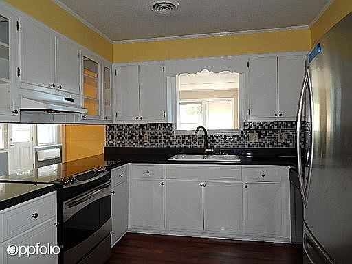 4th image of 4534 Shawnee Dr