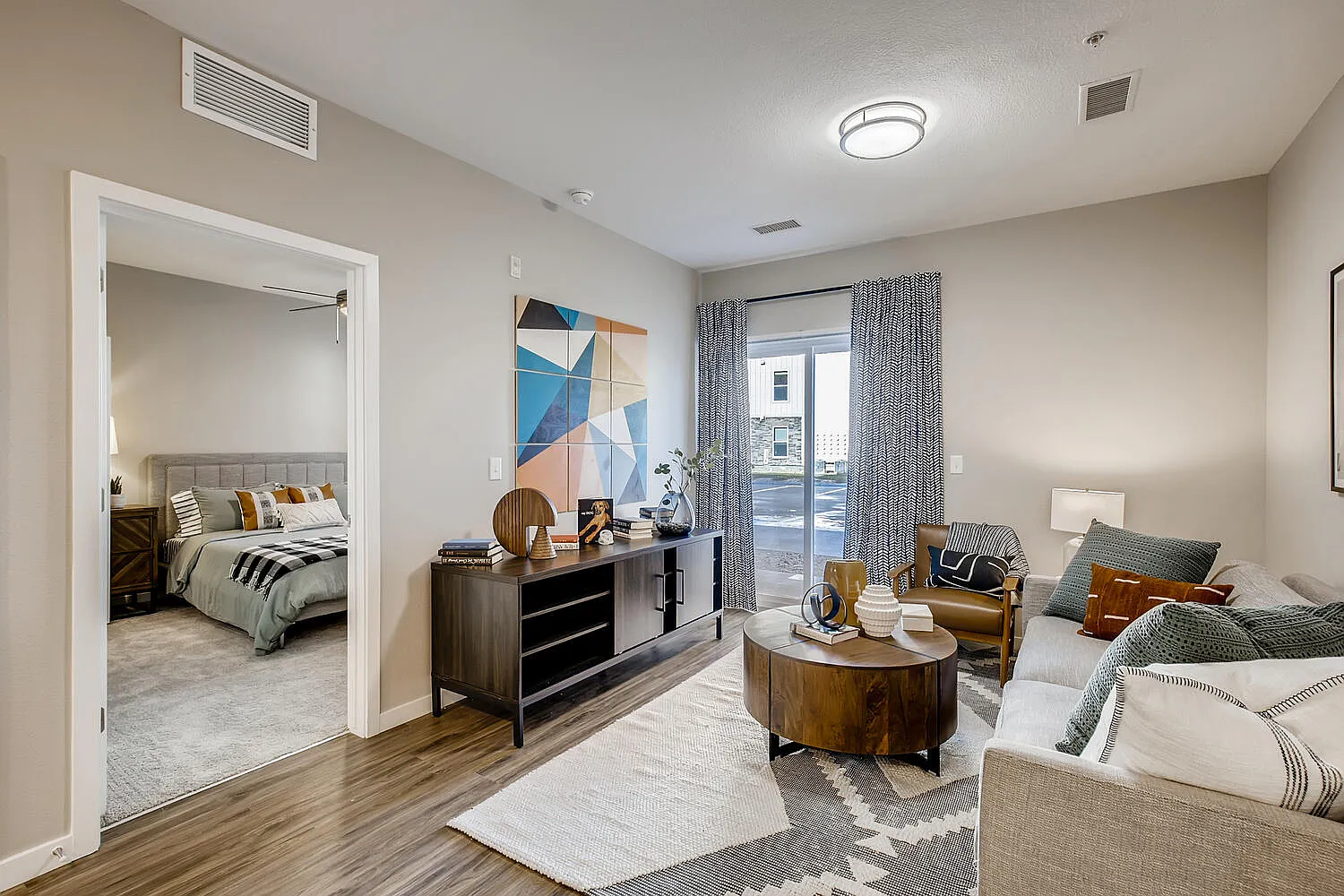 Ten West Apartments — Photo 3