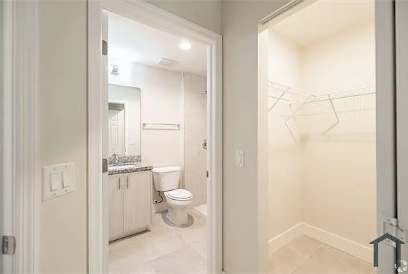 3303 SW 8th Ct #208 — Photo 10