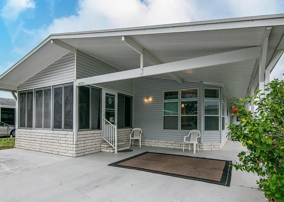 1st image of 34115 Estates Ln