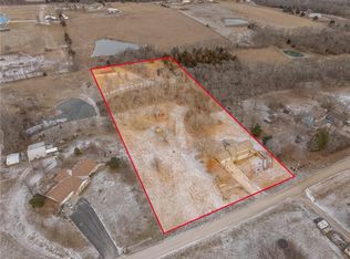 16404 Covey Ln, Bonner Springs, KS 66012