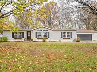 8780 Cornelia Rd, Baroda, MI 49101