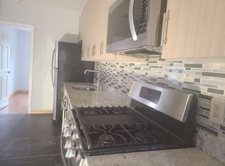 242 Quincy St APT 3, Brooklyn, NY 11216