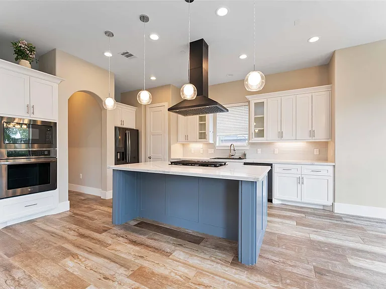 4310 Fernwood Dr — Photo 10