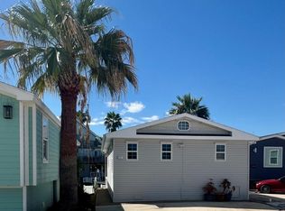 804 E Oyster Dr, Port Isabel, TX 78578