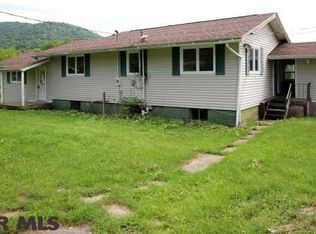 16 Lyman Rd E, Roulette, PA 16746