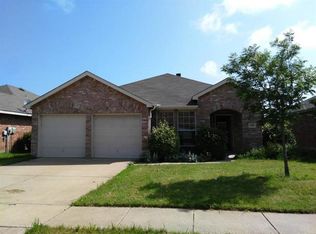 1004 Ingram Dr, Forney, TX 75126