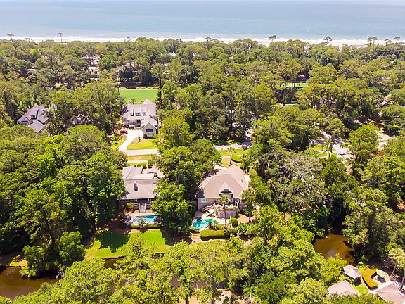 5th image of 154 N Sea Pines Dr