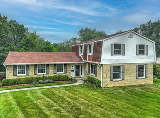 8887 Castleford Ln, Cincinnati, OH 45242