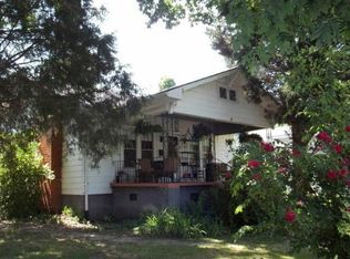 1103 Pennsylvania Ave, Etowah, TN 37331