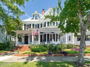 212 New St, New Bern, NC 28560